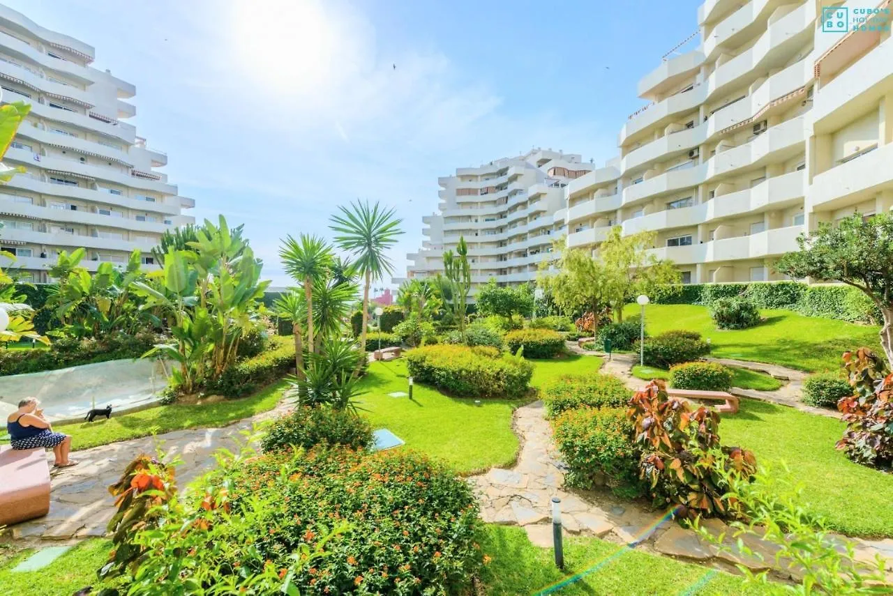 Apartamento Benal Beach 905 en primera línea de playa / beachfront Benalmádena